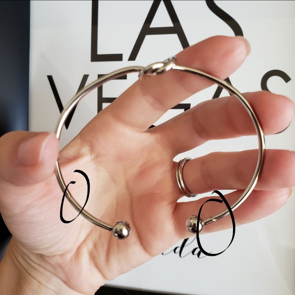 Infinity Knot Silver Bangle Bracelet - Picture 3 of 6
